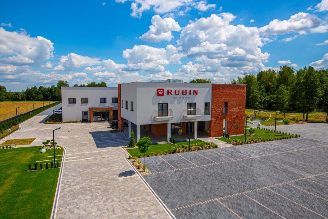 Hotel Rubin Stara Blotnica Екстер'єр фото