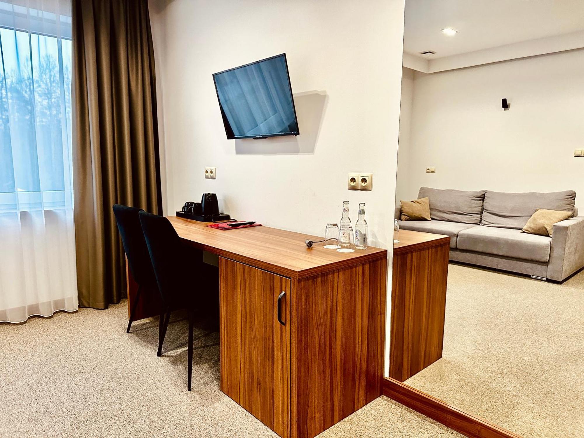 Hotel Rubin Stara Blotnica Екстер'єр фото